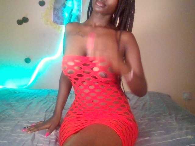 Sexydavinah live cam on BongaCams