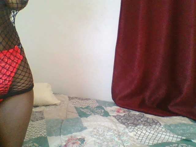 Sexydavinah live cam on BongaCams