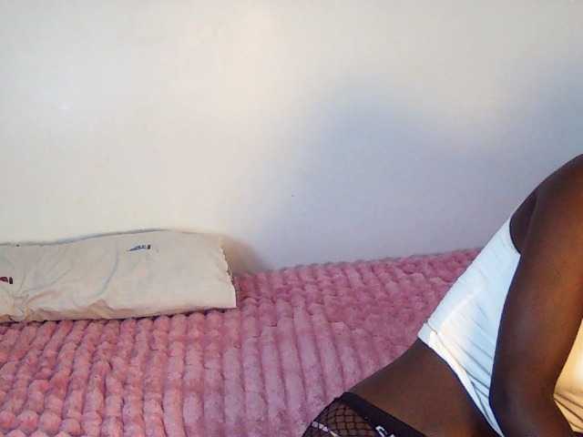 Sexydavinah live cam on BongaCams
