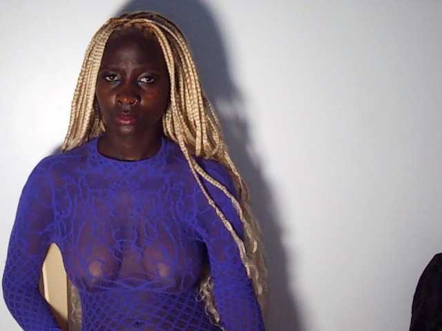 Sexydavinah live cam on BongaCams