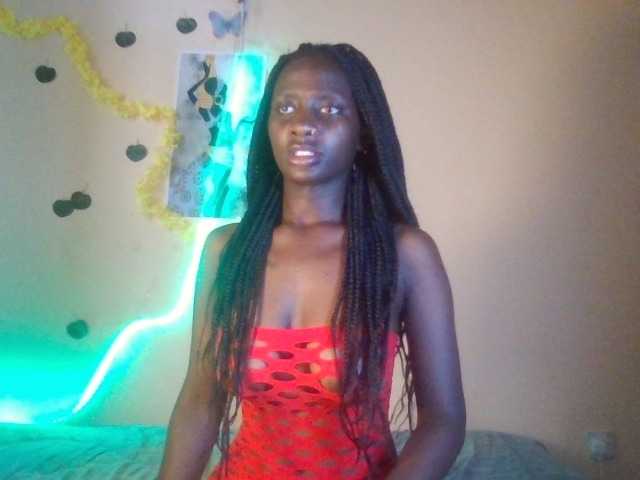 Sexydavinah live cam on BongaCams