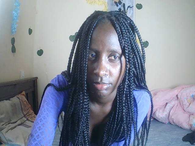 Sexydavinah live cam on BongaCams