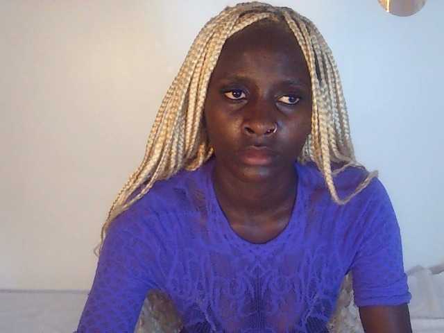 Sexydavinah live cam on BongaCams