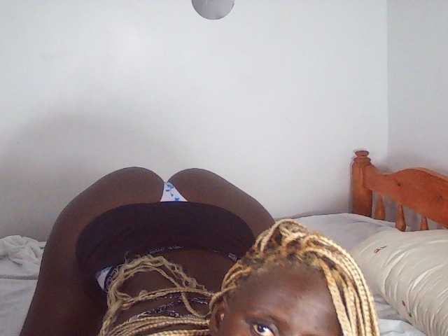 Sexydavinah live cam on BongaCams