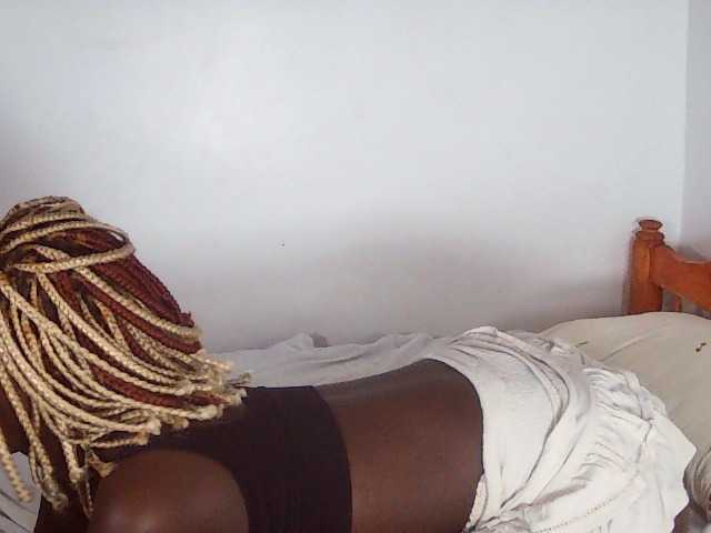 Sexydavinah live cam on BongaCams