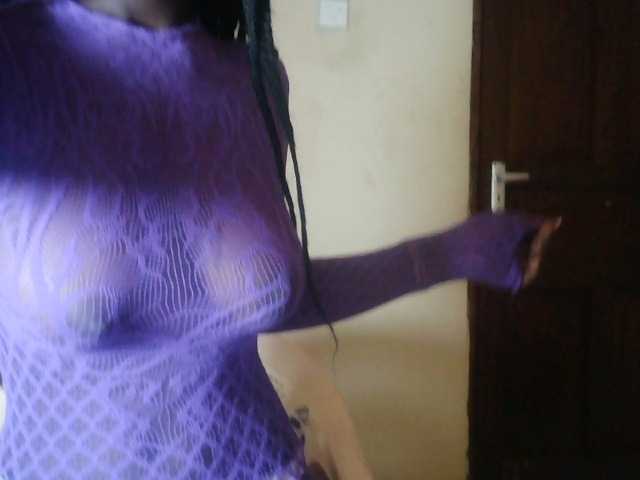 Sexydavinah live cam on BongaCams