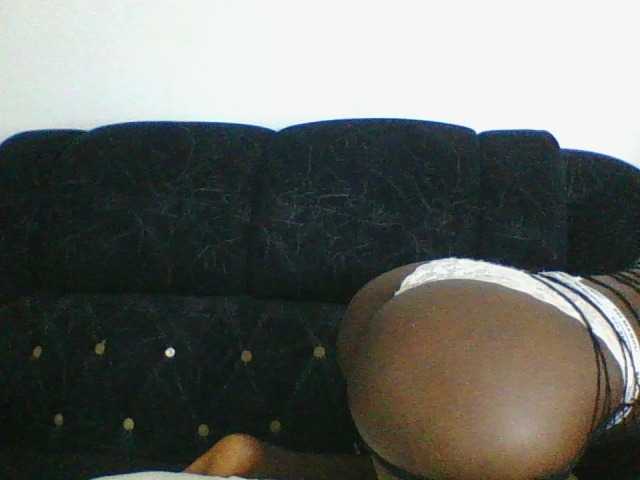 Sexydavinah live cam on BongaCams