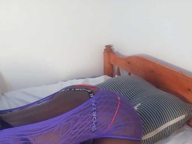 Sexydavinah live cam on BongaCams
