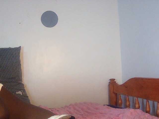 Sexydavinah live cam on BongaCams