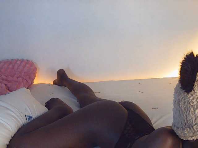 Sexydavinah live cam on BongaCams