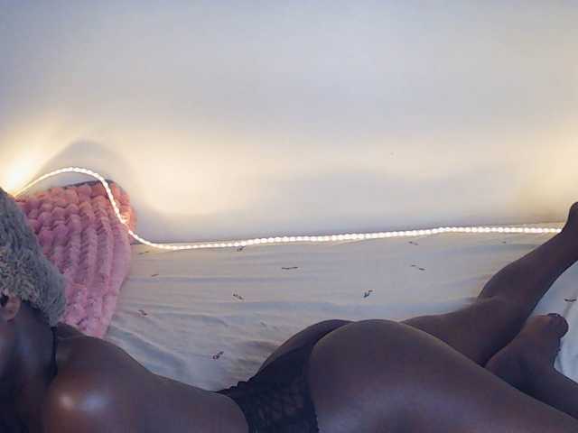 Sexydavinah live cam on BongaCams