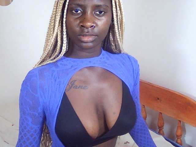 Sexydavinah live cam on BongaCams