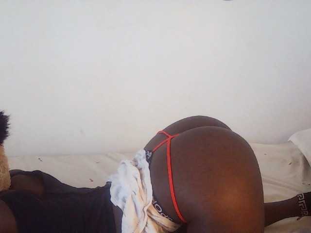 Sexydavinah live cam on BongaCams