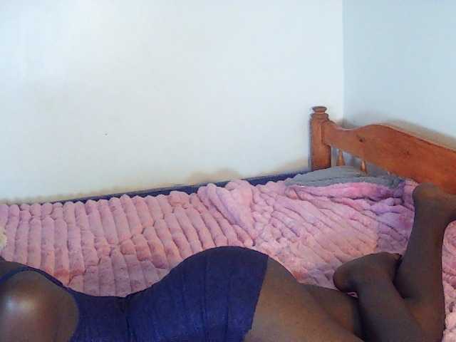 Sexydavinah live cam on BongaCams
