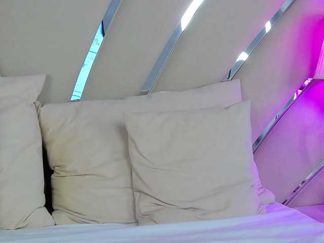 IvyNox live cam on BongaCams
