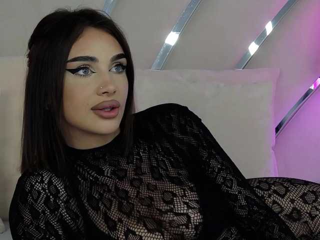 IvyNox's BongaCams show and profile