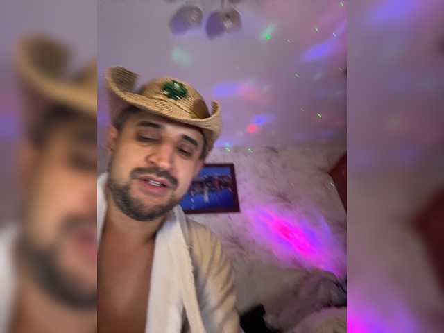Ajara_Gujuu live cam