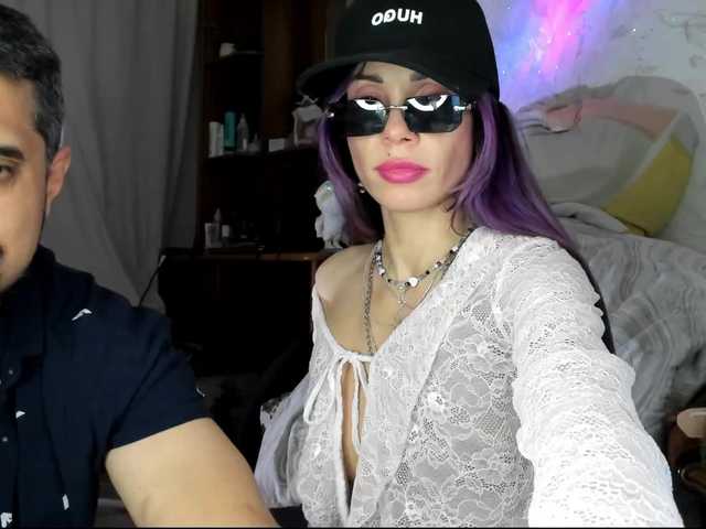 VIP17CoupleDream live cam on BongaCams