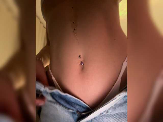 VIP17CoupleDream live cam on BongaCams