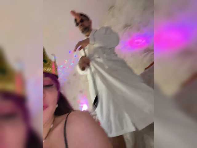 VIP17CoupleDream live cam on BongaCams