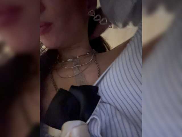 VIP17CoupleDream live cam on BongaCams
