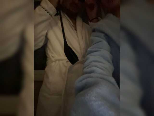 VIP17CoupleDream live cam on BongaCams