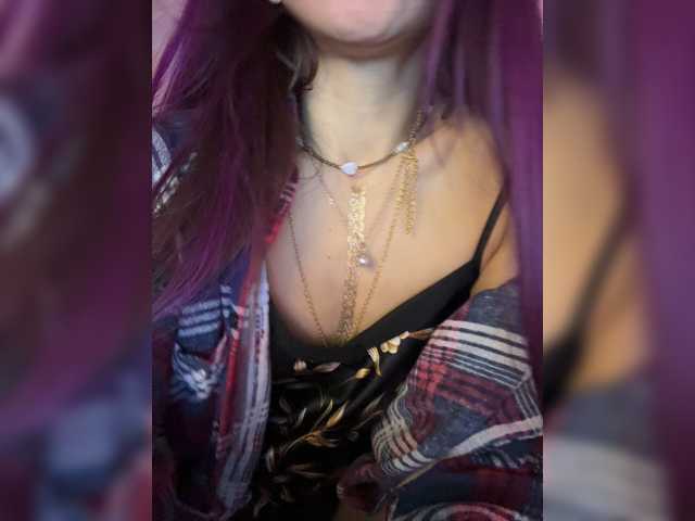 VIP17CoupleDream live cam on BongaCams