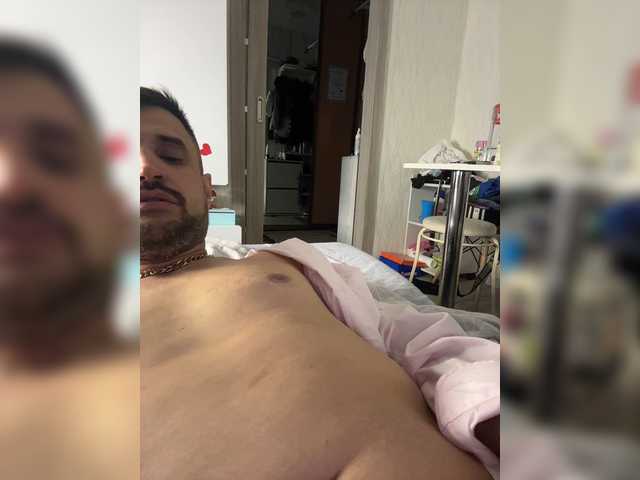 VIP17CoupleDream live cam on BongaCams