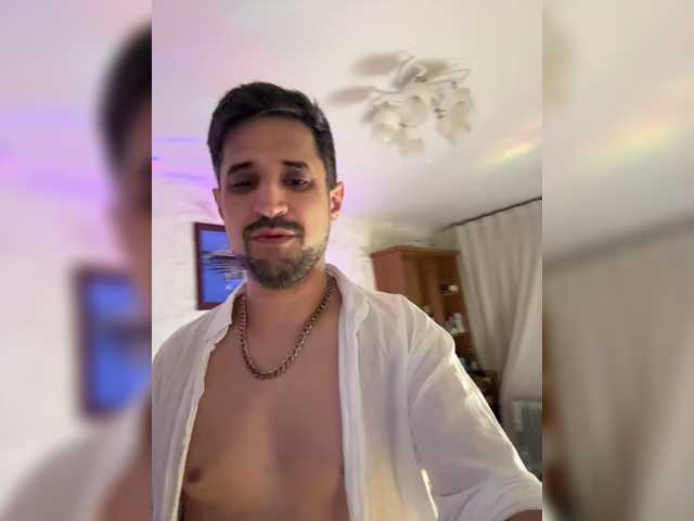 VIP17CoupleDream live cam on BongaCams