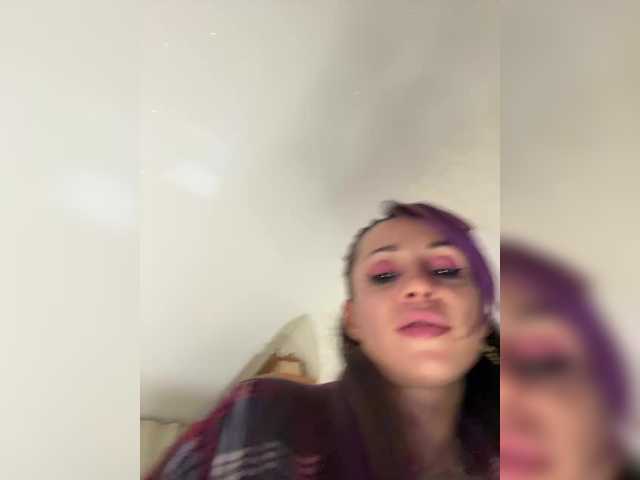 VIP17CoupleDream live cam on BongaCams