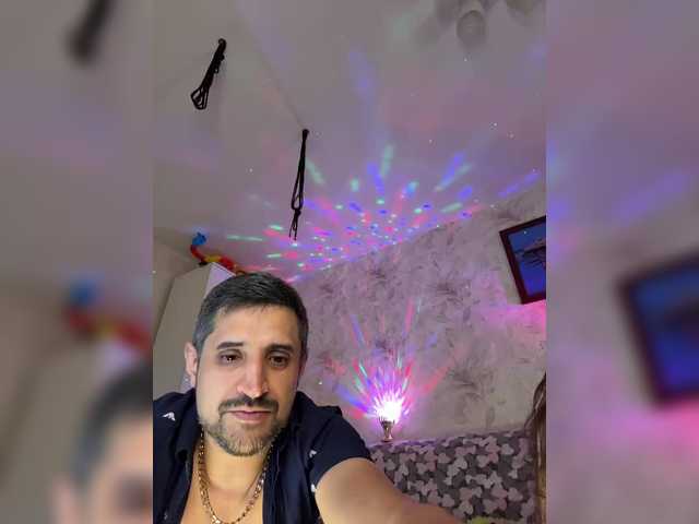 VIP17CoupleDream live cam on BongaCams