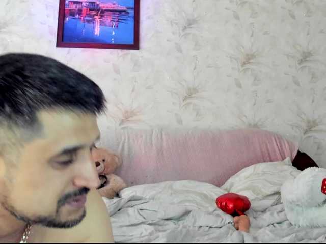 VIP17CoupleDream live cam on BongaCams