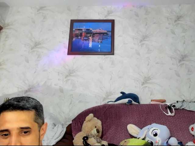 VIP17CoupleDream live cam on BongaCams