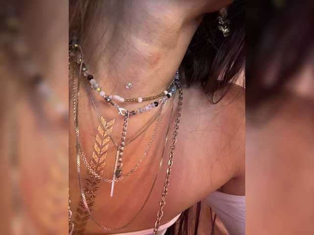 VIP17CoupleDream live cam on BongaCams