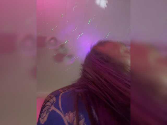 VIP17CoupleDream live cam on BongaCams