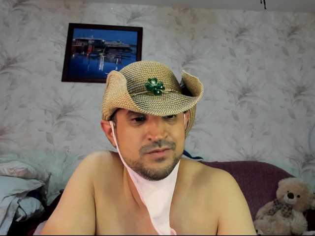 VIP17CoupleDream live cam on BongaCams