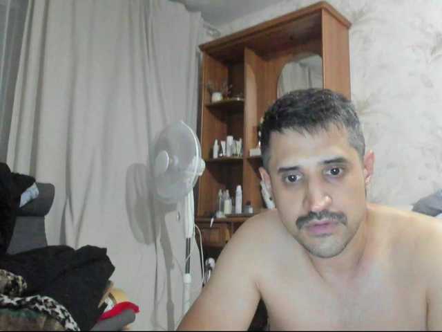 VIP17CoupleDream live cam on BongaCams