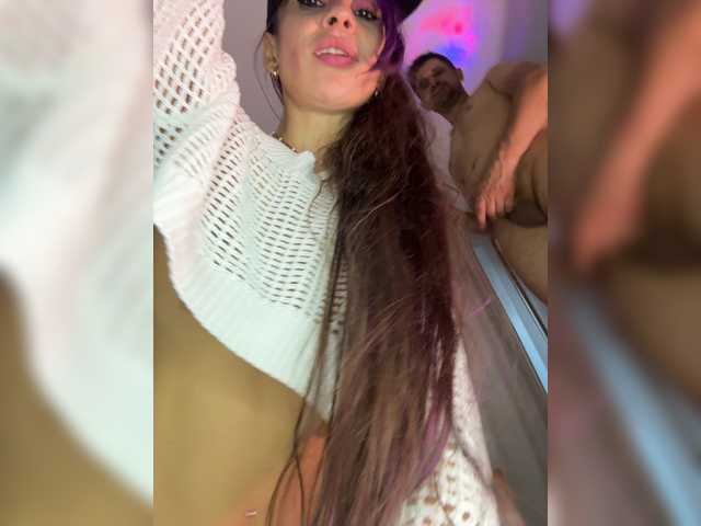 VIP17CoupleDream live cam on BongaCams