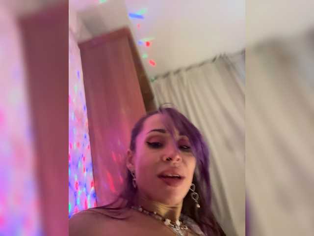 go to chat with Ajara_Gujuu
