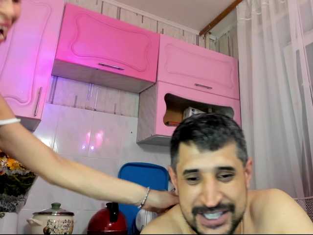 VIP17CoupleDream live cam on BongaCams
