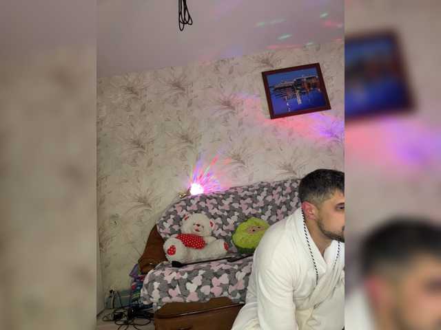VIP17CoupleDream live cam on BongaCams