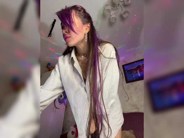 VIP17CoupleDream live cam on BongaCams