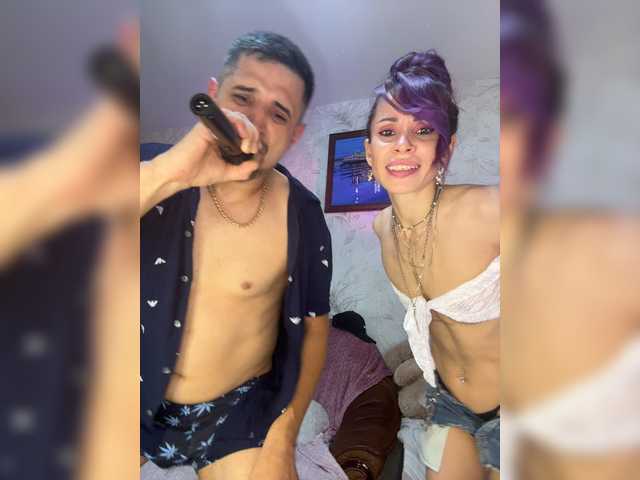 VIP17CoupleDream live cam on BongaCams
