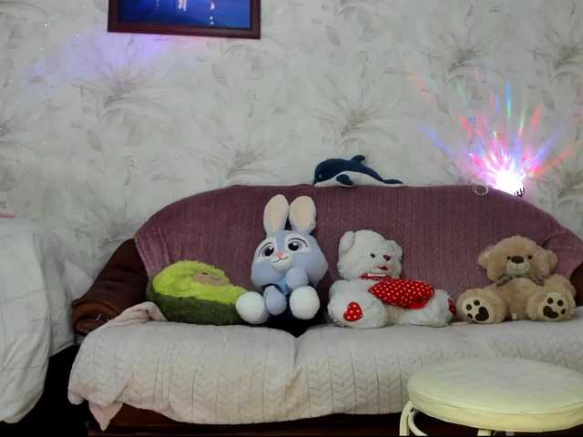 VIP17CoupleDream live cam on BongaCams