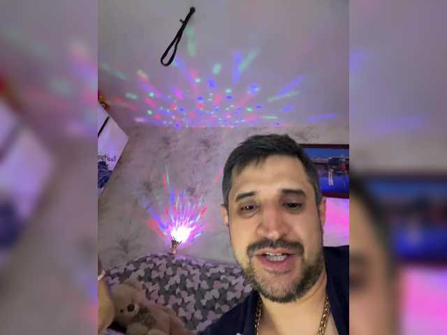 VIP17CoupleDream live cam on BongaCams