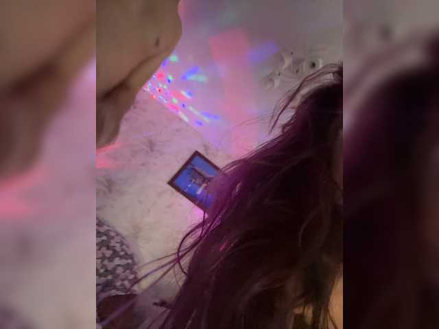VIP17CoupleDream live cam on BongaCams