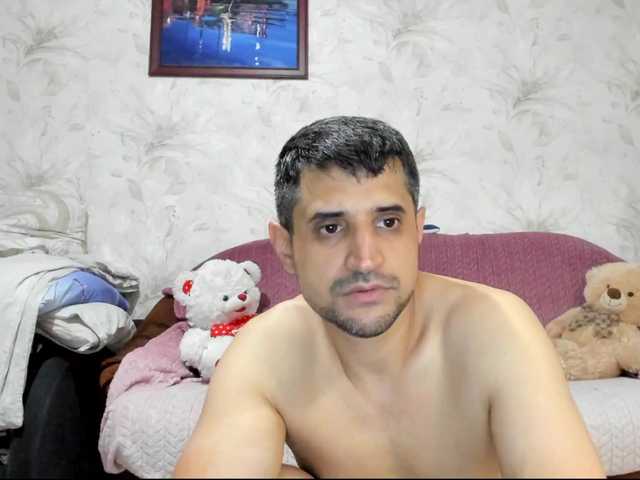 VIP17CoupleDream live cam on BongaCams