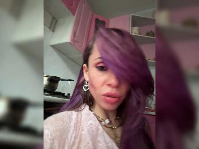 VIP17CoupleDream live cam on BongaCams