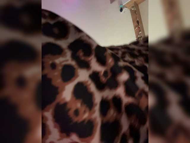 go to chat with Ajara_Gujuu