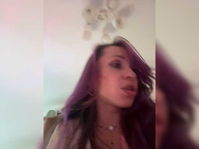 VIP17CoupleDream live cam on BongaCams